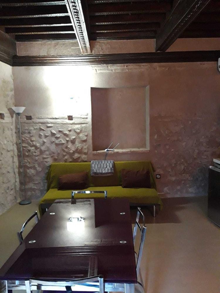 Apartment Torre Del Inquisidor